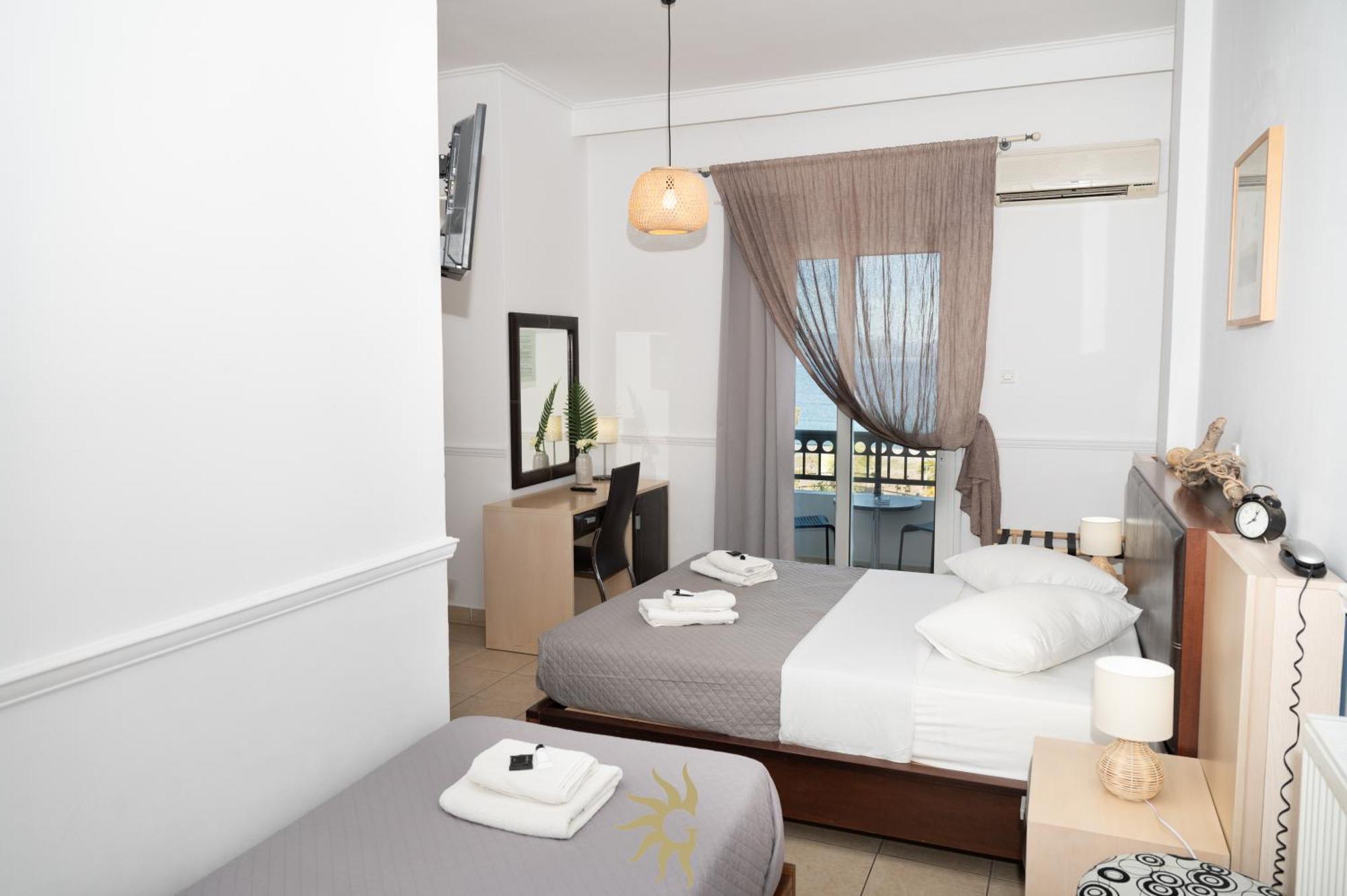 Galini Hotel Pefki  Ngoại thất bức ảnh